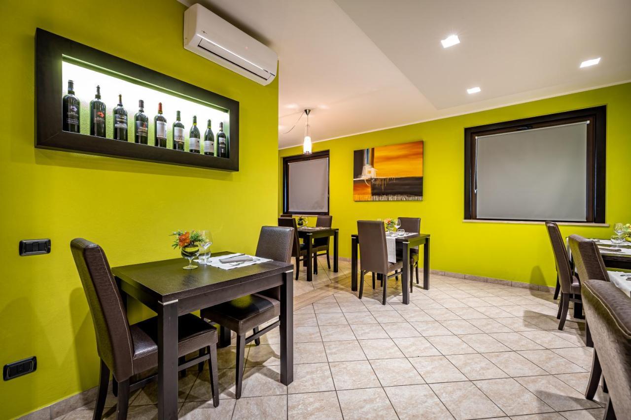 Arianna Apartment โซวิชิลเล ภายนอก รูปภาพ